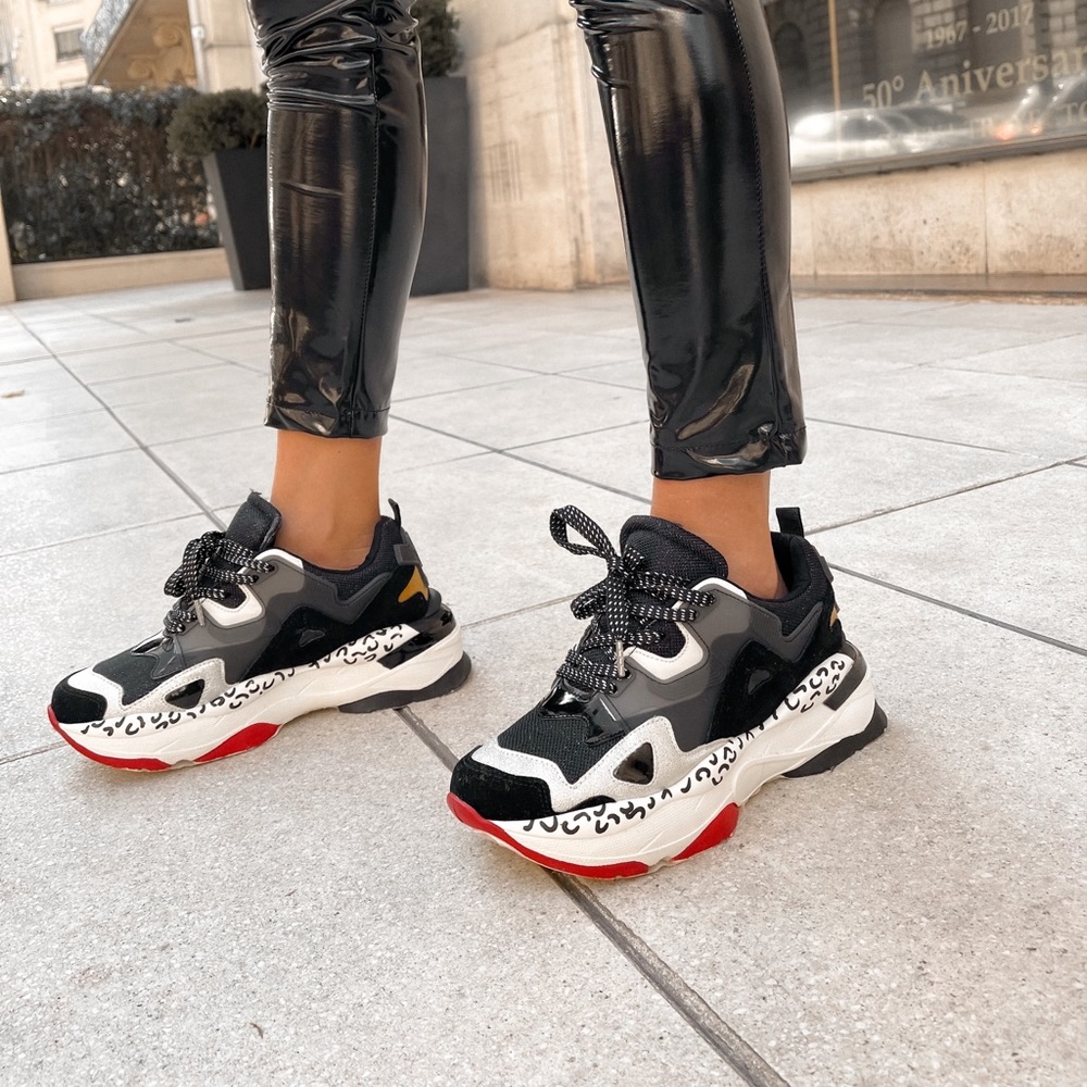 Animal print sneakers NEW
